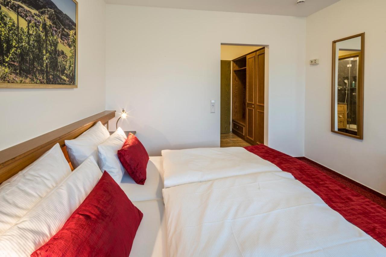 - Landgasthof Rebstock Hotel